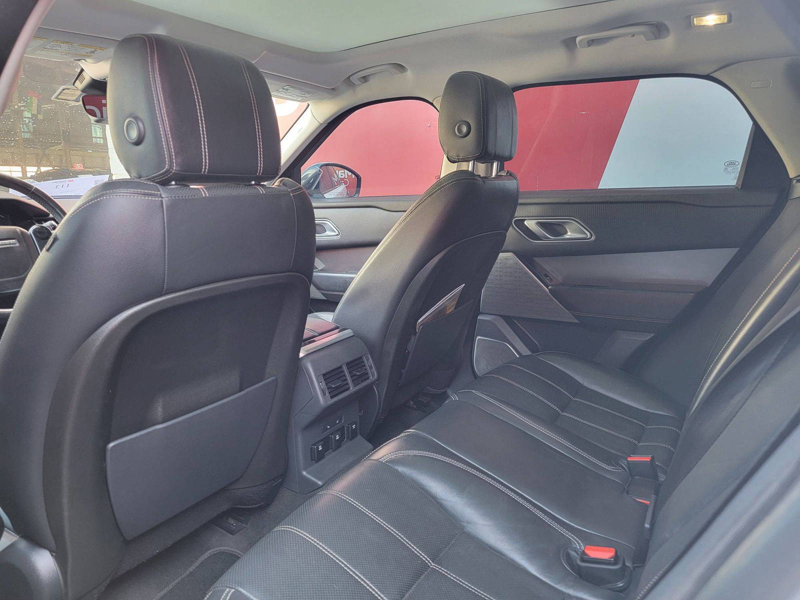 LAND ROVER RANGE ROVER VELAR 2018 - Marhaba Auction Used Cars - Image 7