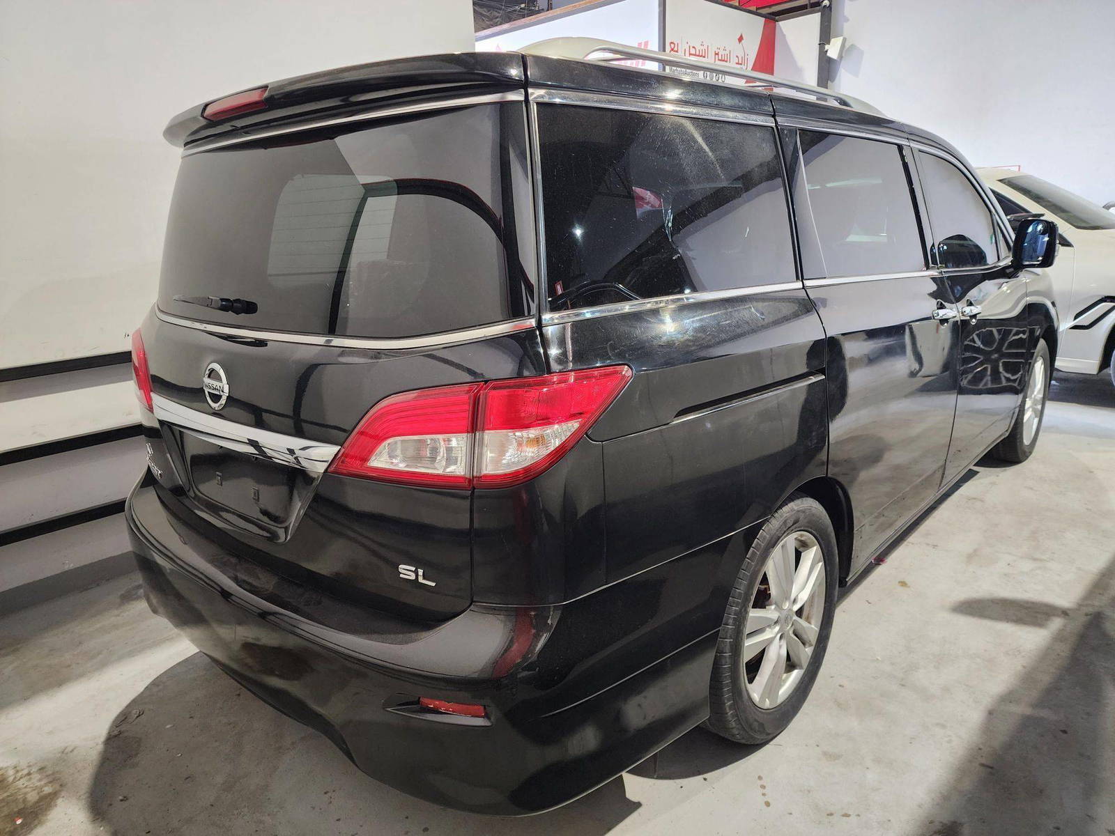 2012 NISSAN QUEST — 215449 Miles — Lot 9035543 — Al Quoz - Marhaba Auctions Used Cars - Image 5