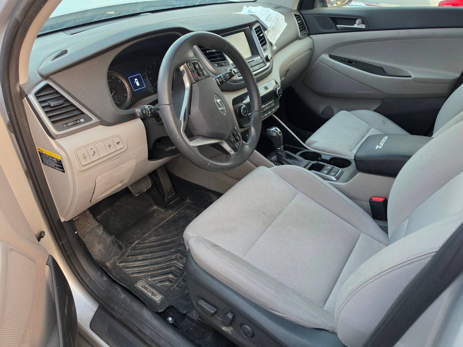 HYUNDAI TUCSON 2018 - Marhaba Auction Used Cars - Image 8