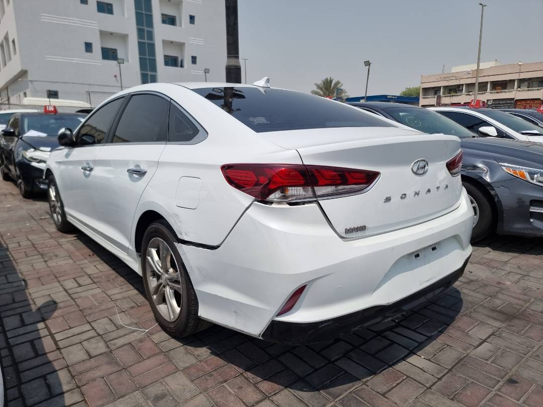 HYUNDAI SONATA 2018 - Marhaba Auction Used Cars - Image 4