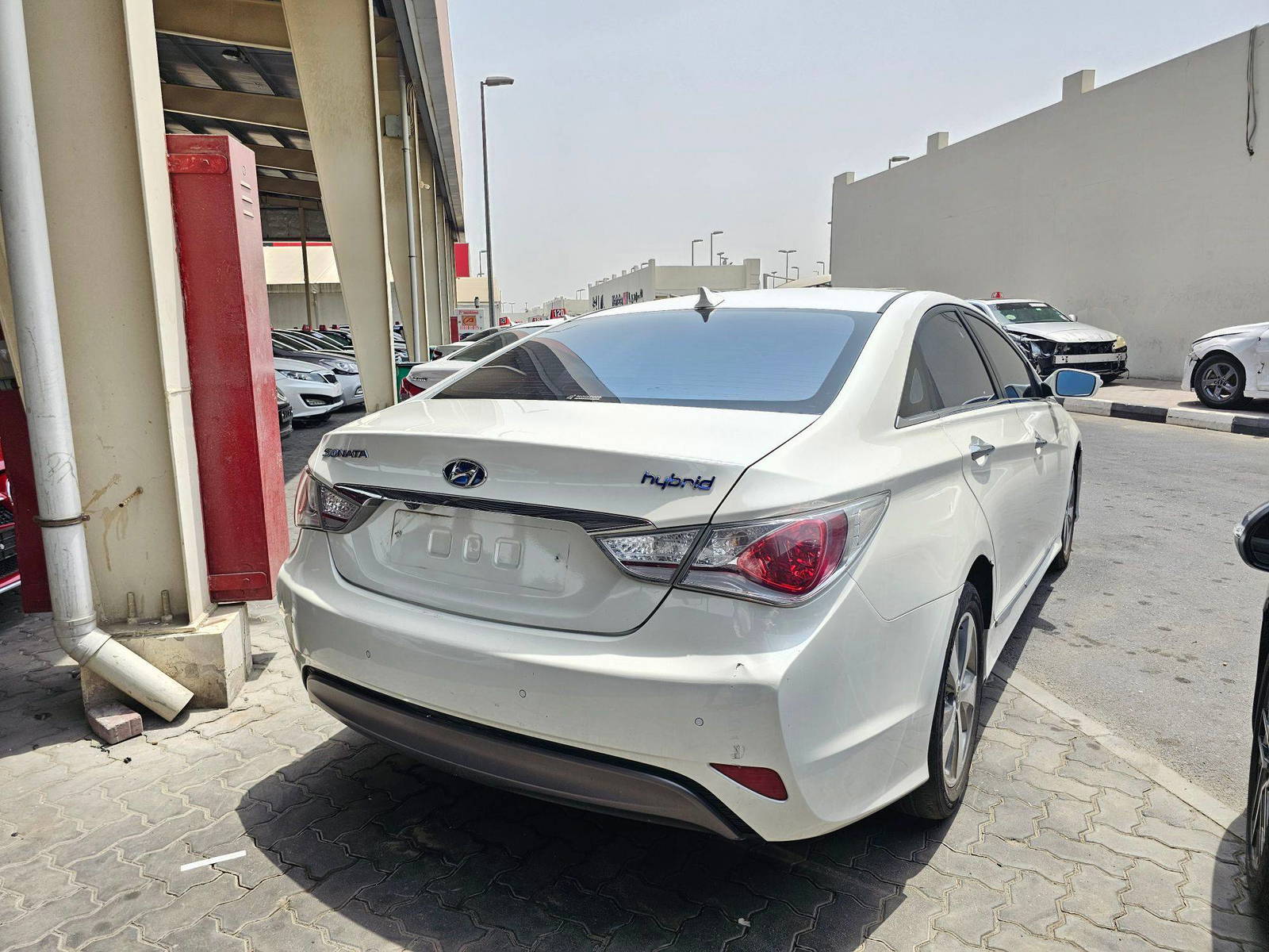 2012 HYUNDAI SONATA — 194143 KM — Lot A026891 — Souq - Marhaba Auctions Used Cars - Image 3