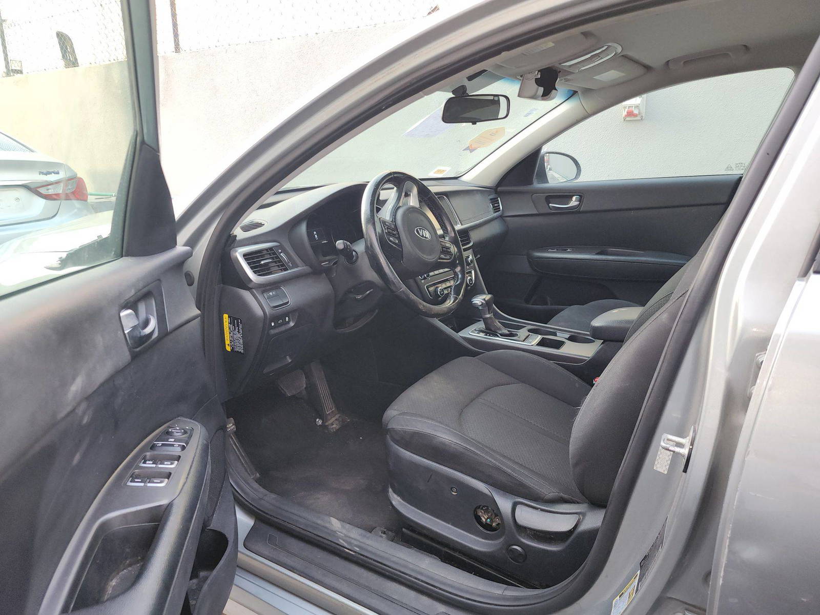 KIA OPTIMA 2018 - Marhaba Auction Used Cars - Image 9