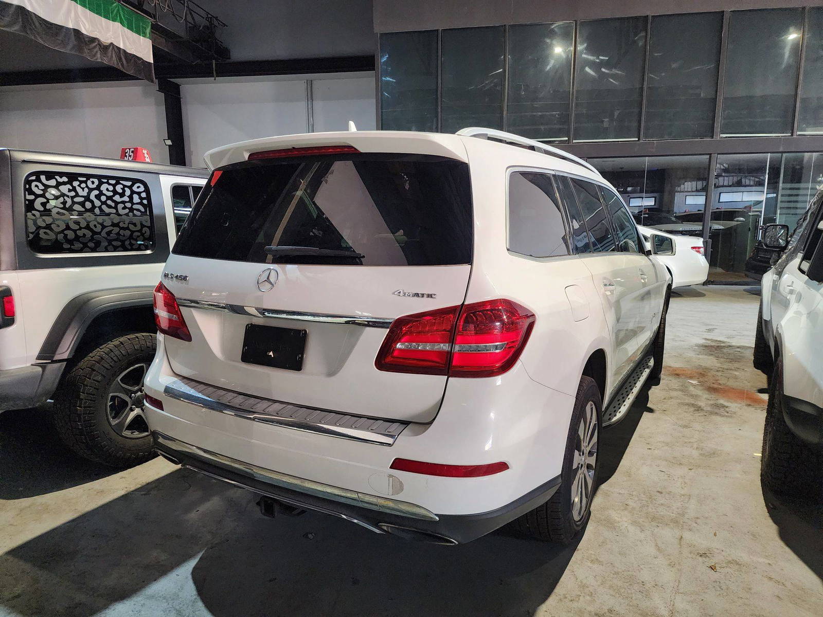 MERCEDES BENZ GLS 450 2018 - Marhaba Auction Used Cars - Image 6