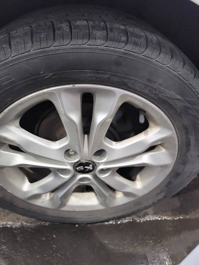 2012 KIA K5 — 240618 KM — Lot 202718 — Ind. 12 - Marhaba Auctions Used Cars - Image 7