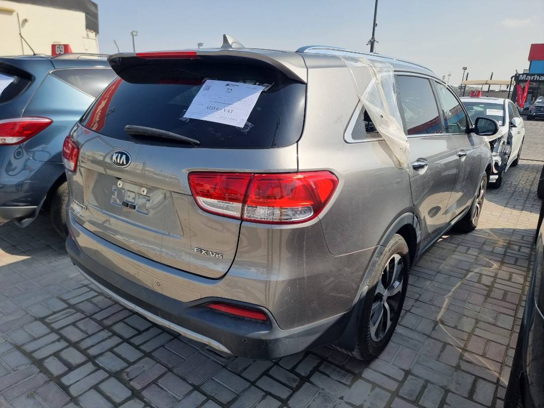 KIA SORENTO 2018 - Marhaba Auction Used Cars - Image 4