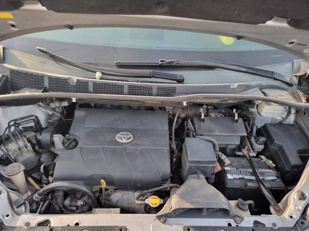 TOYOTA SIENNA 2011 - Marhaba Auction Used Cars - Image 11