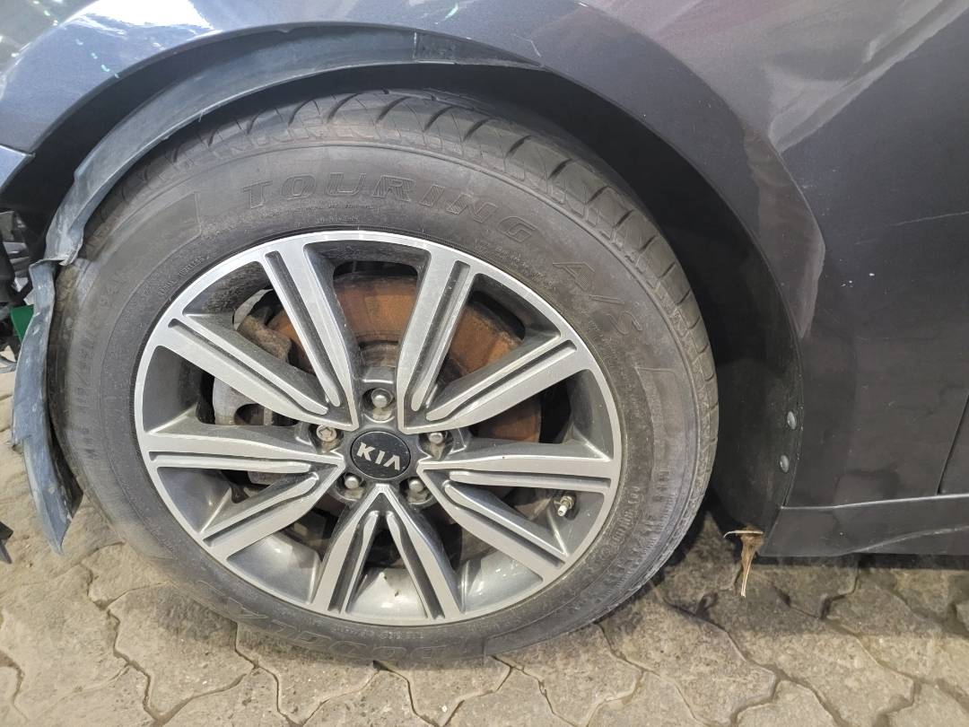 2019 KIA OPTIMA — 87467 Miles — Lot 17863 — Main - Marhaba Auctions Used Cars - Image 11