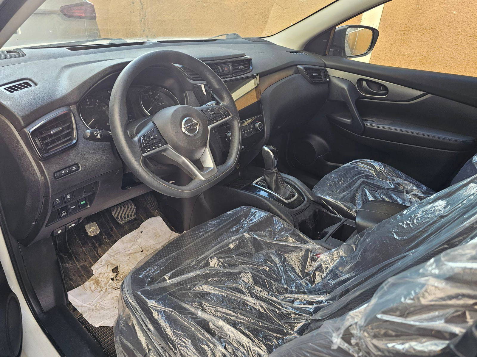 2021 NISSAN ROGUE SPORTS — 33834 Miles — Lot W448279 — Main - Marhaba Auctions Used Cars - Image 8