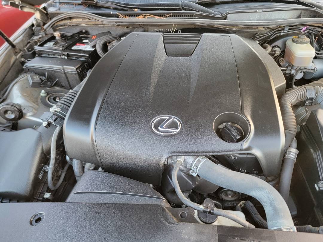 2015 LEXUS IS 250 — 115778 Miles — Lot 056198 - Marhaba Auctions Used Cars - Image 10
