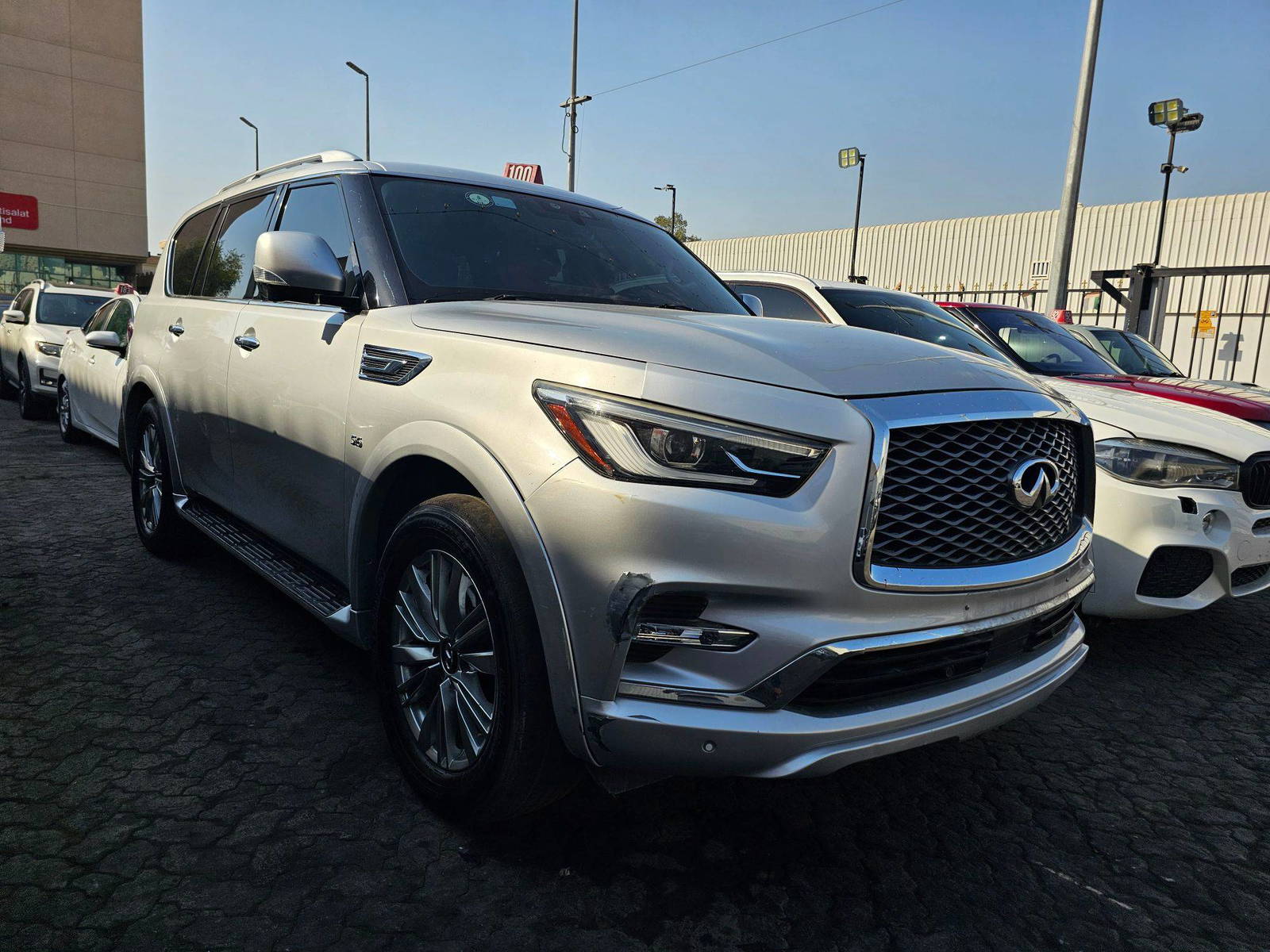 2019 INFINITI QX80 — 130481 Miles — Lot 9850223 — Al Sajaa - Marhaba Auctions Used Cars - Image 4