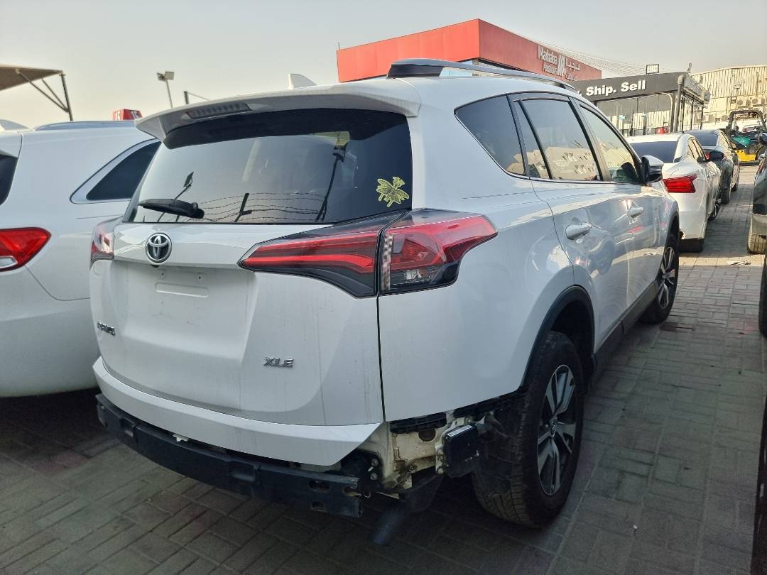 2018 TOYOTA RAV4 — 110956 Miles — Lot 215487 — Ind. 12 - Marhaba Auctions Used Cars - Image 5