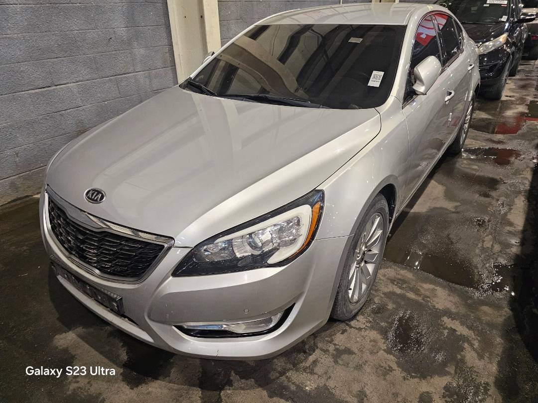 2013 KIA K7 — 197105 KM — Lot A100937 — Main - Marhaba Auctions Used Cars - Image 3