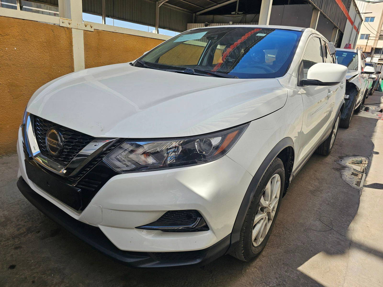 2021 NISSAN ROGUE SPORTS — 33834 Miles — Lot W448279 — Main - Marhaba Auctions Used Cars - Image 4