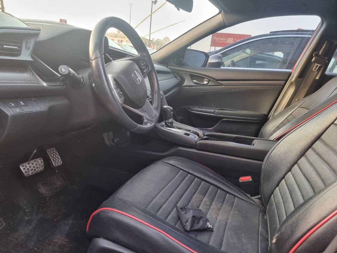 2018 HONDA CIVIC — 110470 KM — Lot 79488644 — Ind. 12 - Marhaba Auctions Used Cars - Image 10