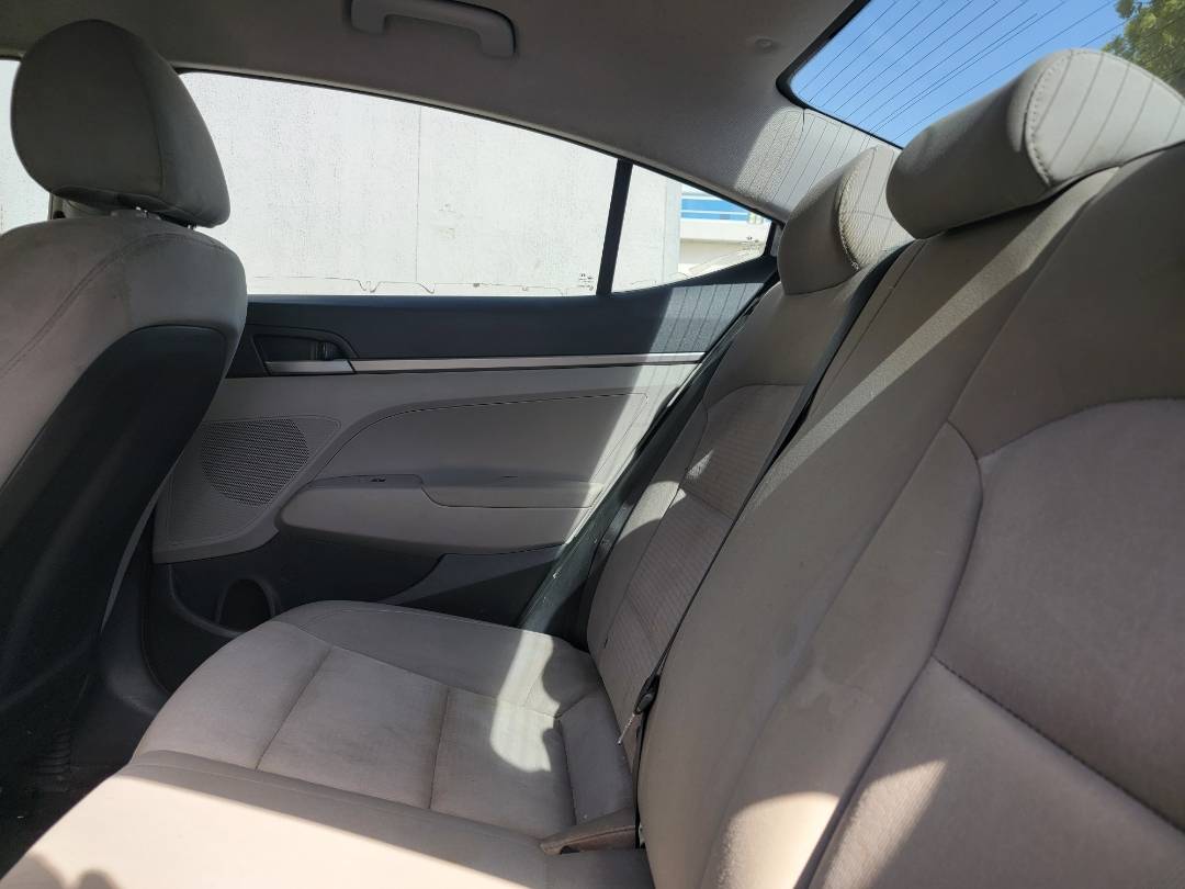 2017 HYUNDAI ELANTRA — 203102 Miles — Lot HH100718 — Main - Marhaba Auctions Used Cars - Image 8