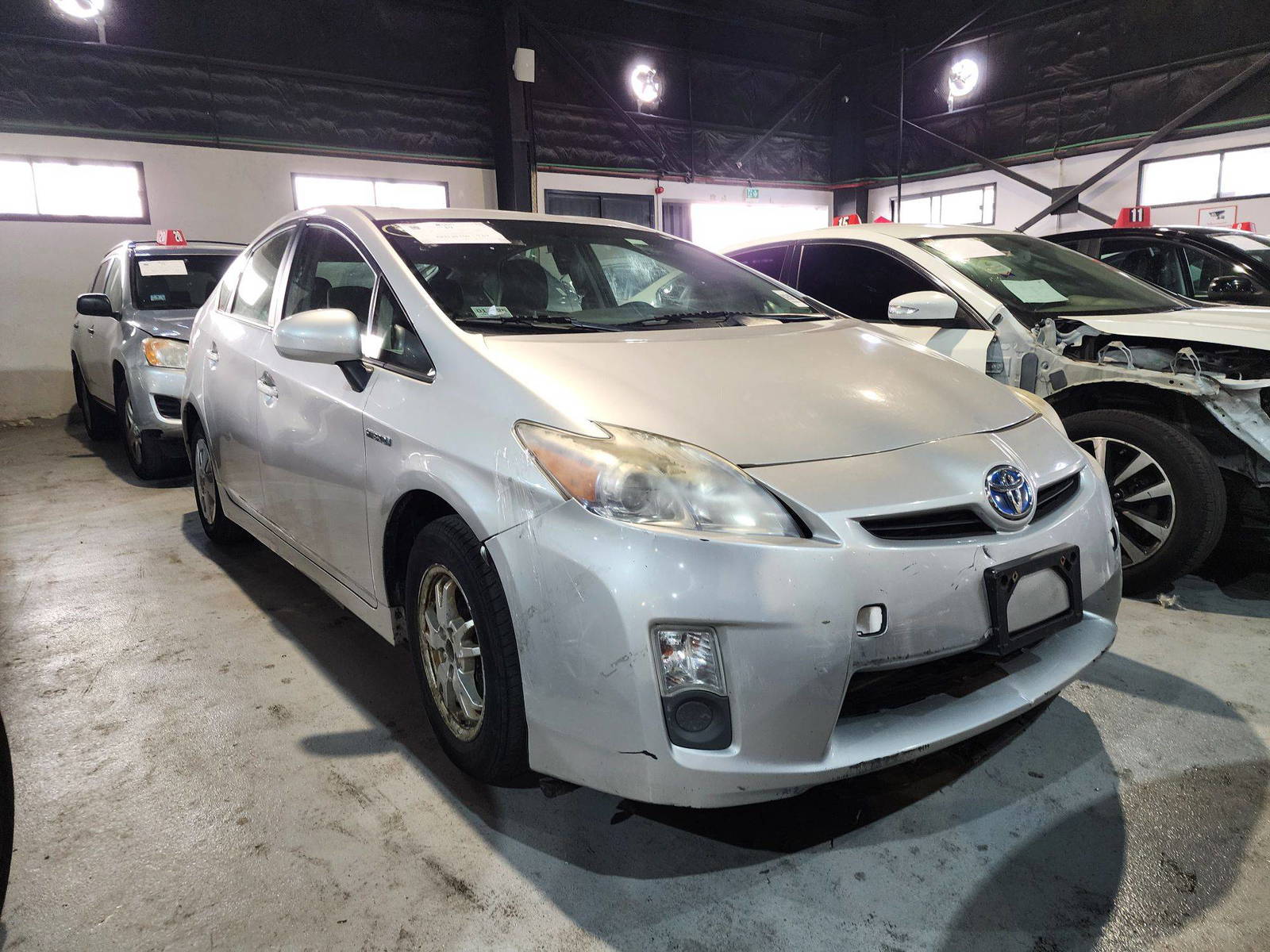 2010 TOYOTA PRIUS — 210640 Miles — Lot A0050606 — Al Quoz - Marhaba Auctions Used Cars - Image 4