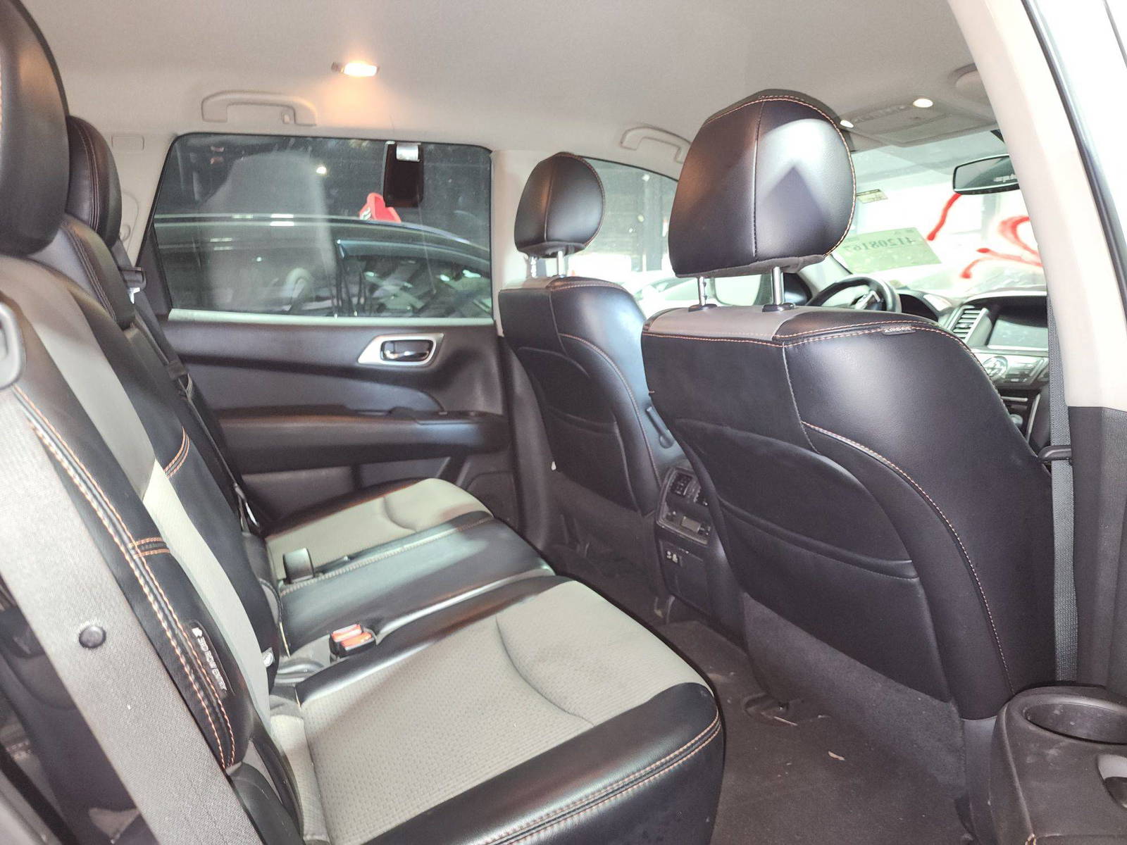 2019 NISSAN PATHFINDER — 128381 Miles — Lot 7KC623458 — Main - Marhaba Auctions Used Cars - Image 7