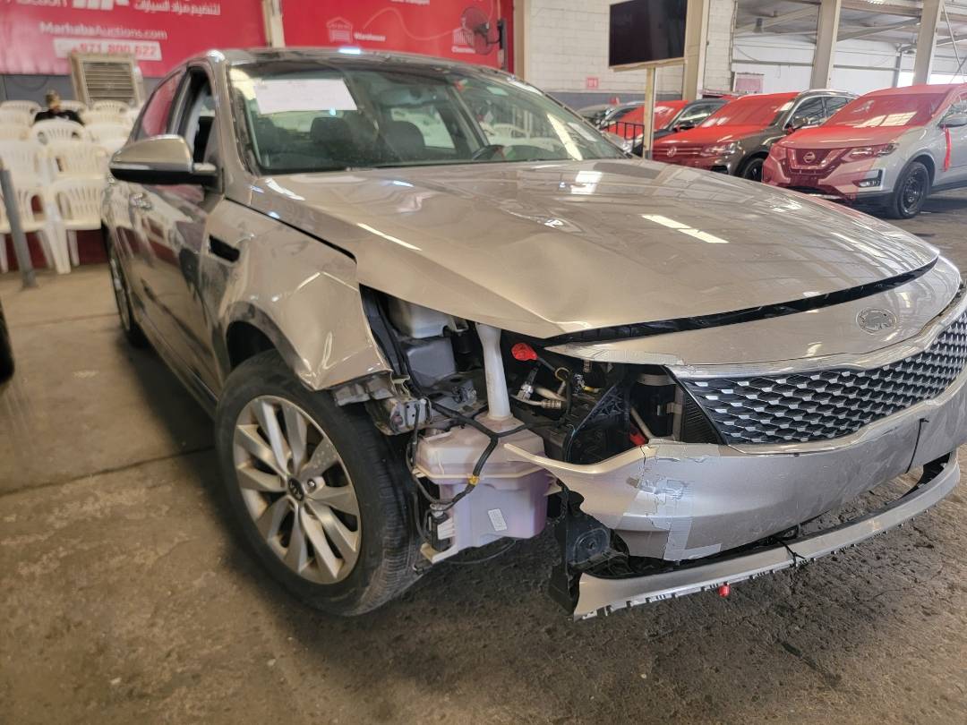 2017 KIA OPTIMA — 91401 Miles — Lot HG131303 — Main - Marhaba Auctions Used Cars - Image 4