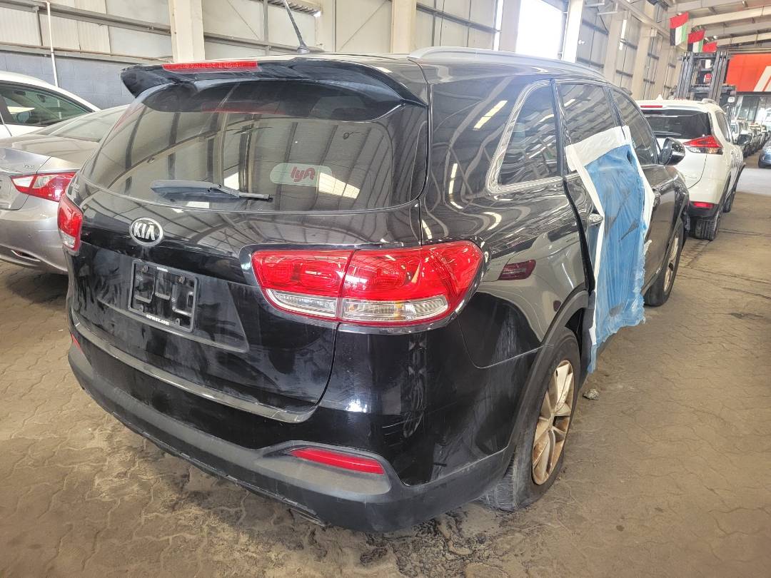 KIA SORENTO 2017 - Marhaba Auction Used Cars - Image 4