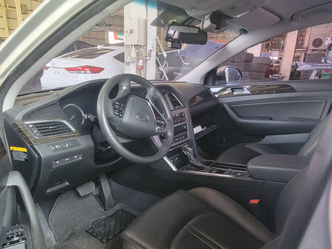 2016 HYUNDAI SONATA — 173440 KM — Lot 203712 — Main - Marhaba Auctions Used Cars - Image 6
