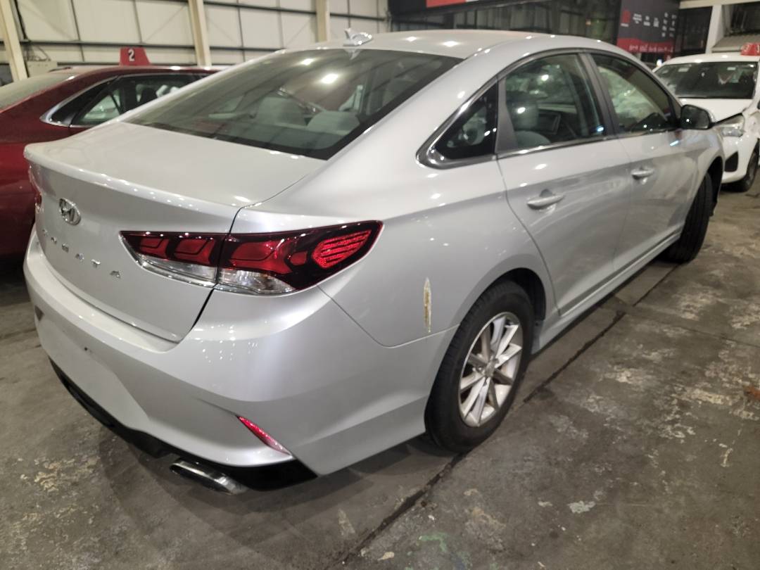 2018 HYUNDAI SONATA — 47840 Miles — Lot 686941 - Marhaba Auctions Used Cars - Image 4