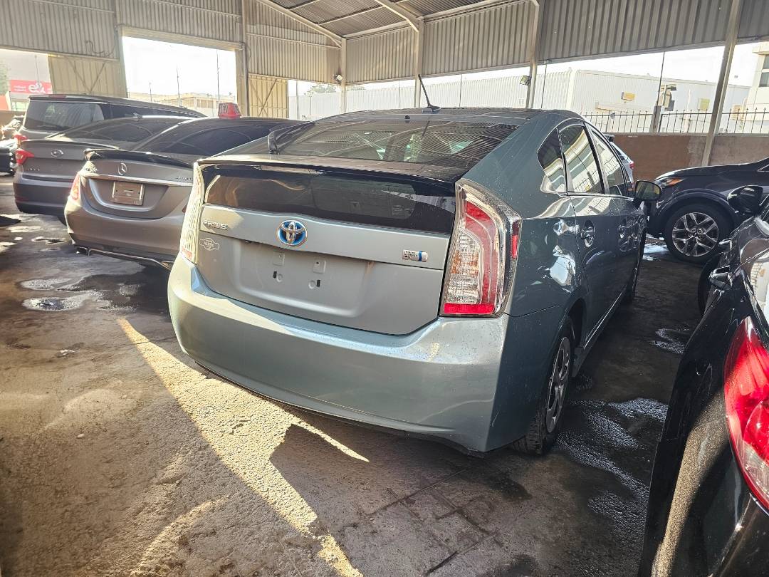 2013 TOYOTA PRIUS — 203760 Miles — Lot 61435935 — Main - Marhaba Auctions Used Cars - Image 6