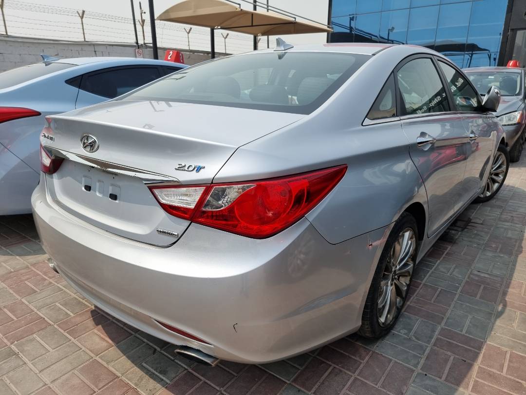 2011 HYUNDAI SONATA — 186559 Miles — Lot 32154 — Main - Marhaba Auctions Used Cars - Image 5