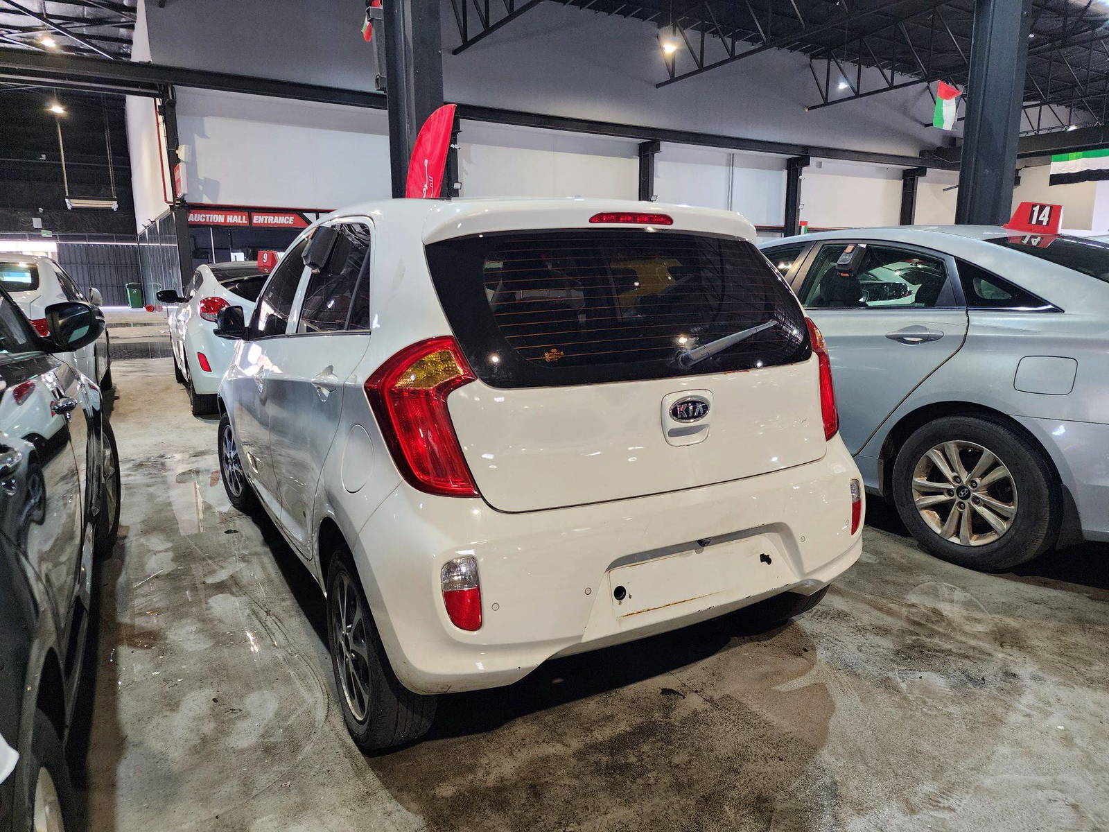 2012 KIA MORNING — 175605 KM — Lot 206039 — Ind. 12 - Marhaba Auctions Used Cars - Image 4
