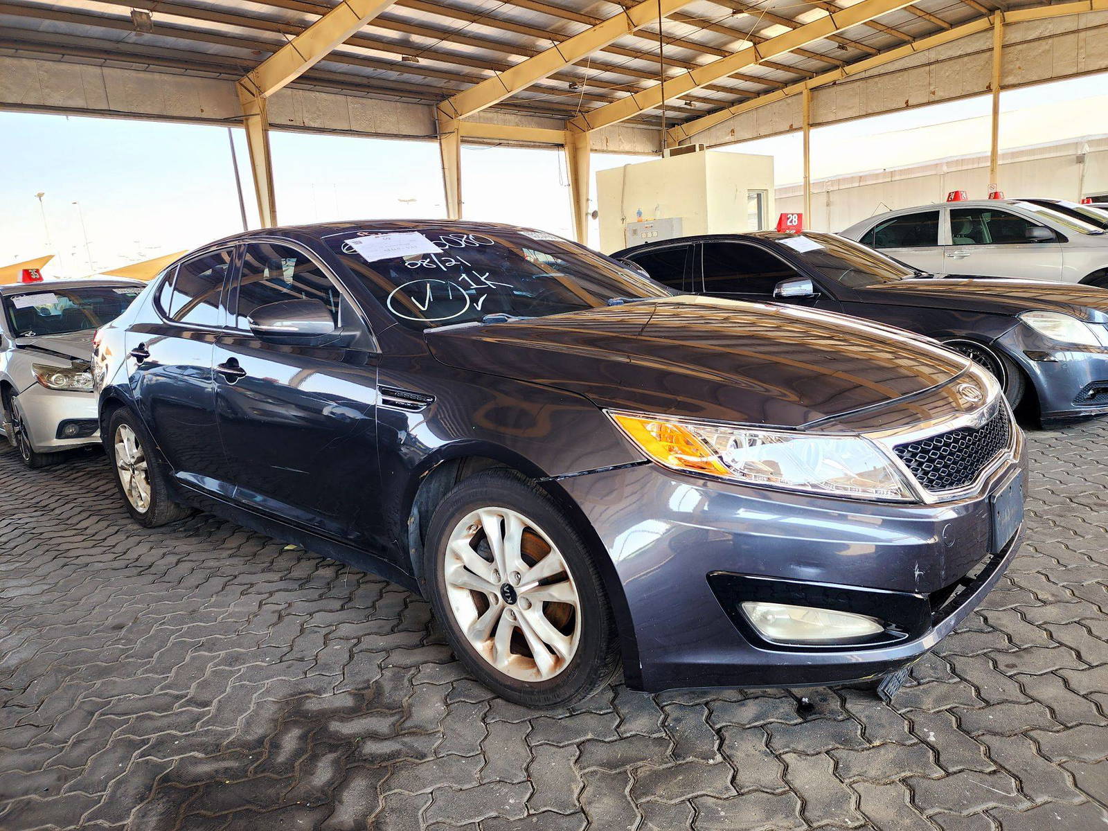 2011 KIA OPTIMA — 141705 Miles — Lot 65234354 — Souq - Marhaba Auctions Used Cars - Image 4