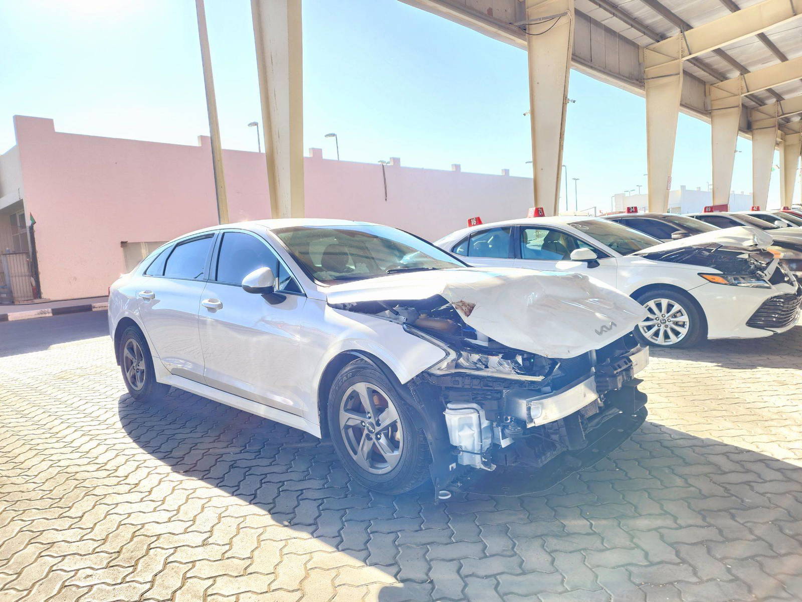 2022 KIA K5 — 74381 Miles — Lot 39845520 — Souq - Marhaba Auctions Used Cars - Image 4