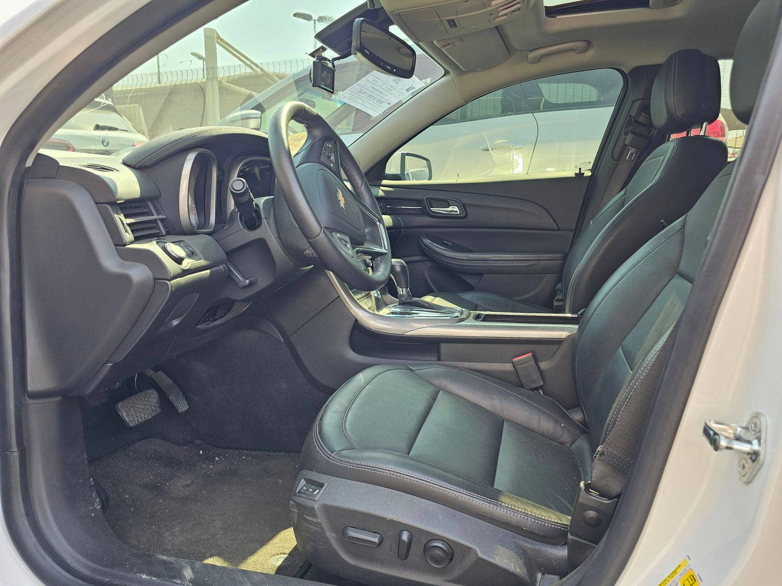 2014 CHEVROLET MALIBU — 121395 KM — Lot 047846 — Main - Marhaba Auctions Used Cars - Image 9