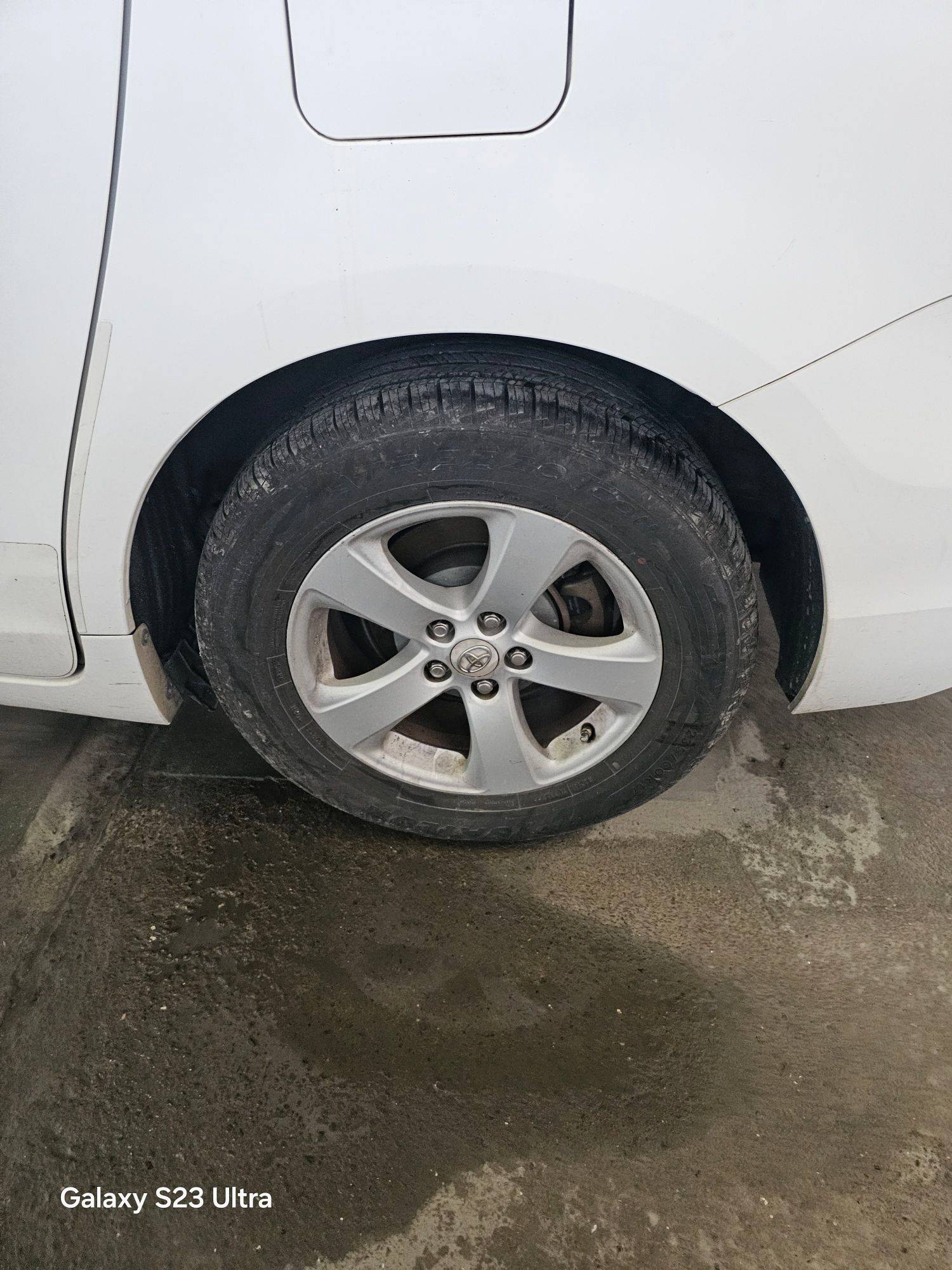 2012 TOYOTA SIENNA — 203376 Miles — Lot 95174555 — Souq - Marhaba Auctions Used Cars - Image 7
