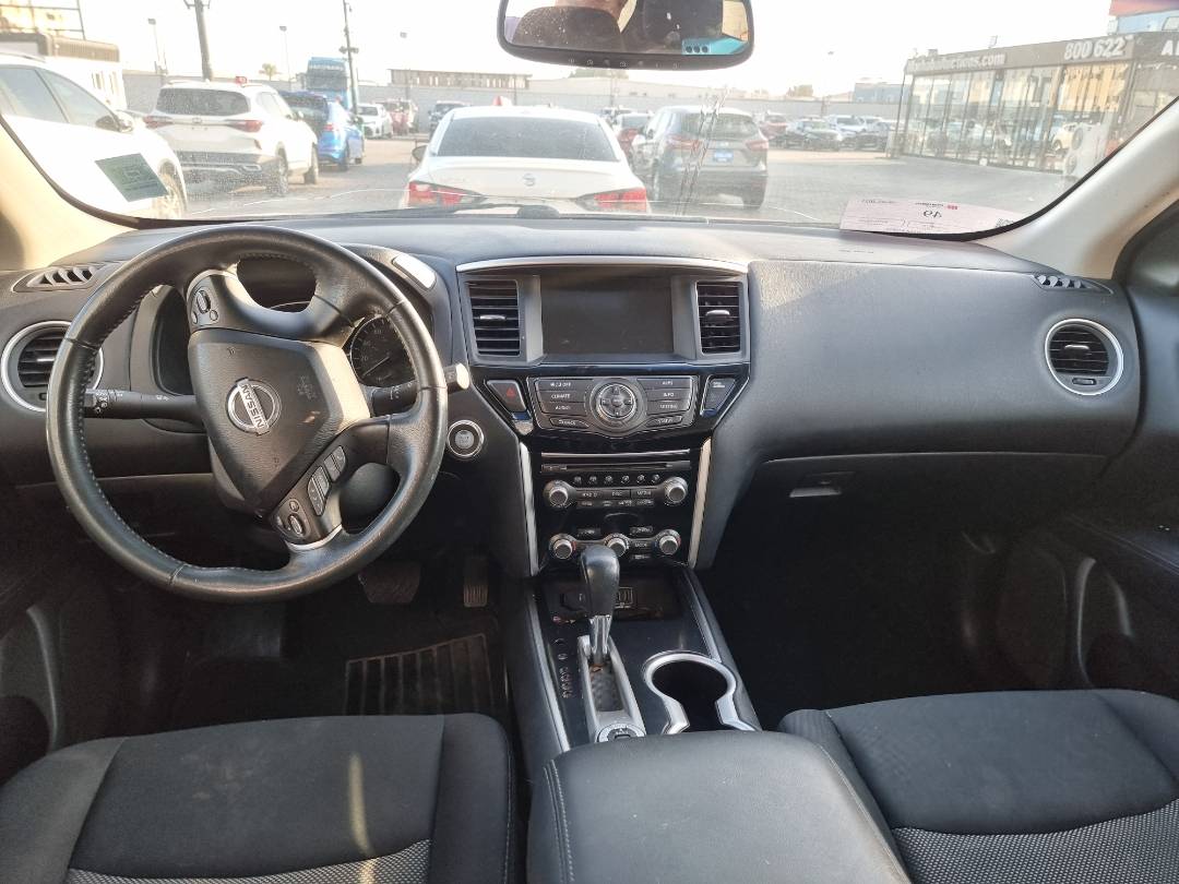 2018 NISSAN PATHFINDER — 124870 Miles — Lot 125487 — Souq - Marhaba Auctions Used Cars - Image 7