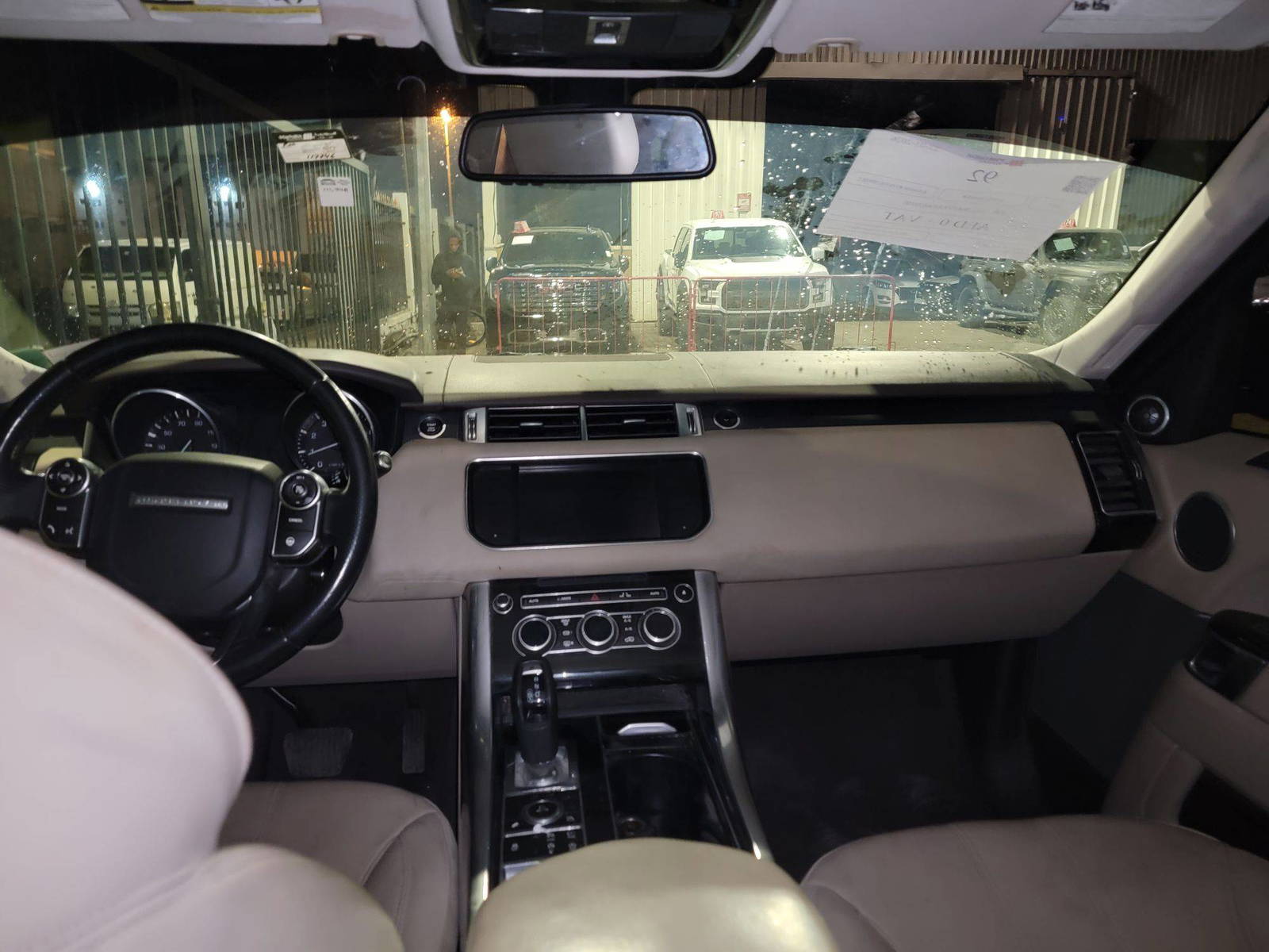 LAND ROVER RANGE ROVER SPORT 2015 - Marhaba Auction Used Cars - Image 8