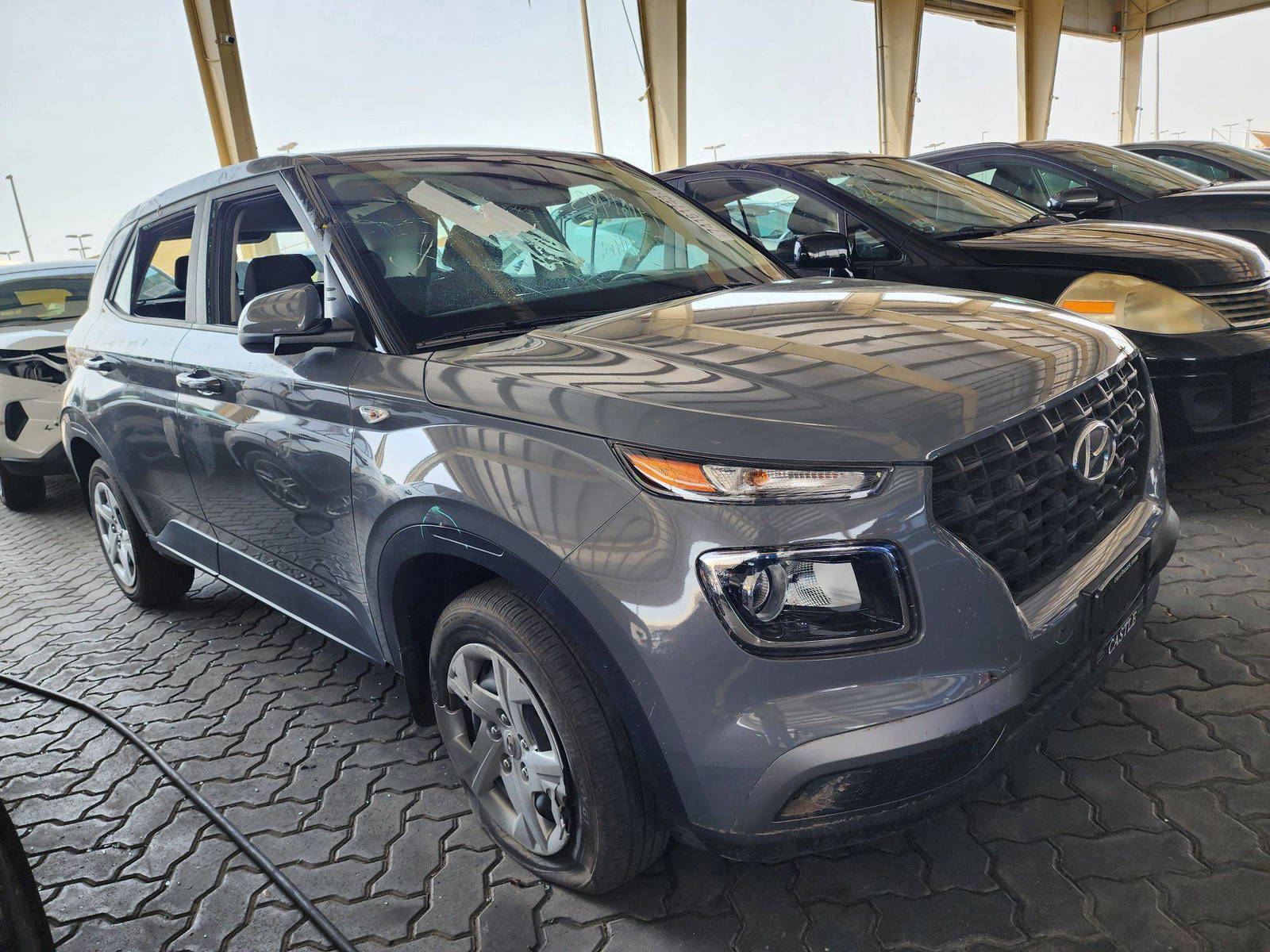 2020 HYUNDAI VENUE SEL — 29641 Miles — Lot 74161743 — Main - Marhaba Auctions Used Cars - Image 6