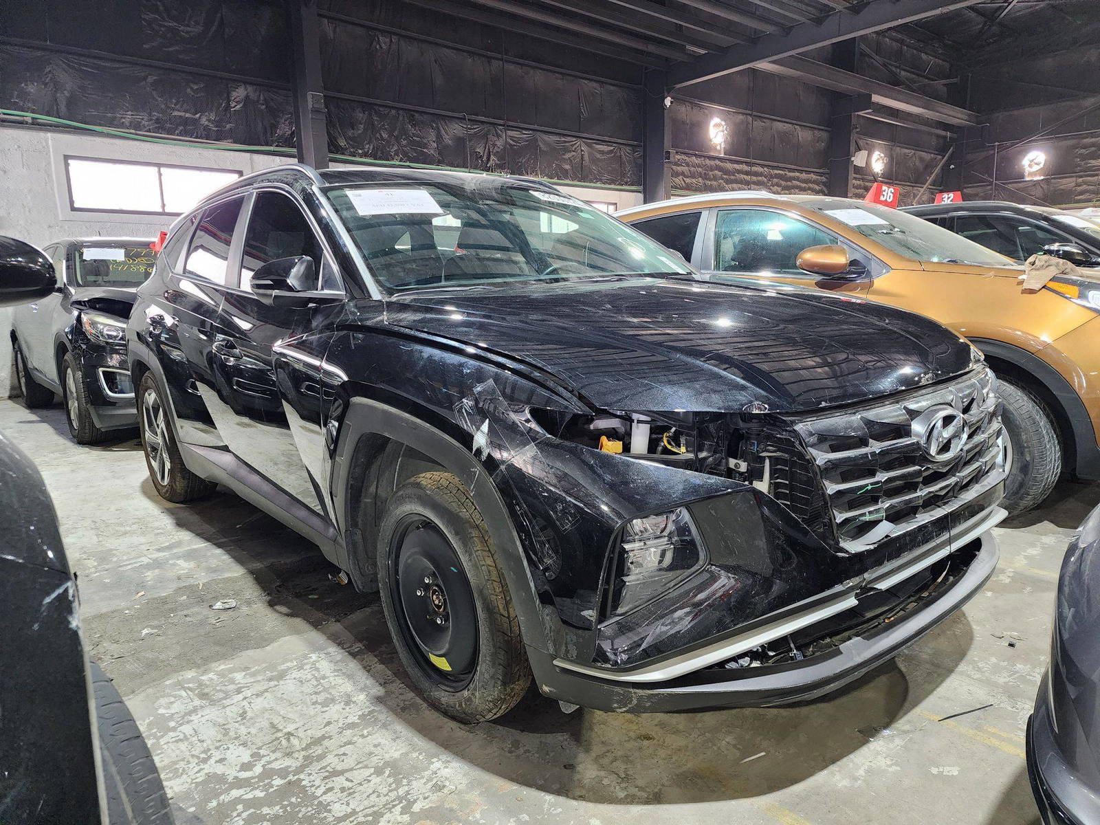 2024 HYUNDAI TUCSON — 43139 Miles — Lot 82000724 — Al Surrah - Marhaba Auctions Used Cars - Image 4