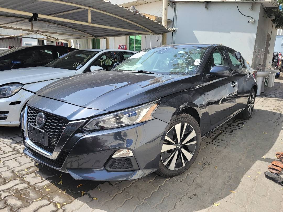 2021 NISSAN ALTIMA — 71710 Miles — Lot 0MN388505 — Main - Marhaba Auctions Used Cars - Image 4