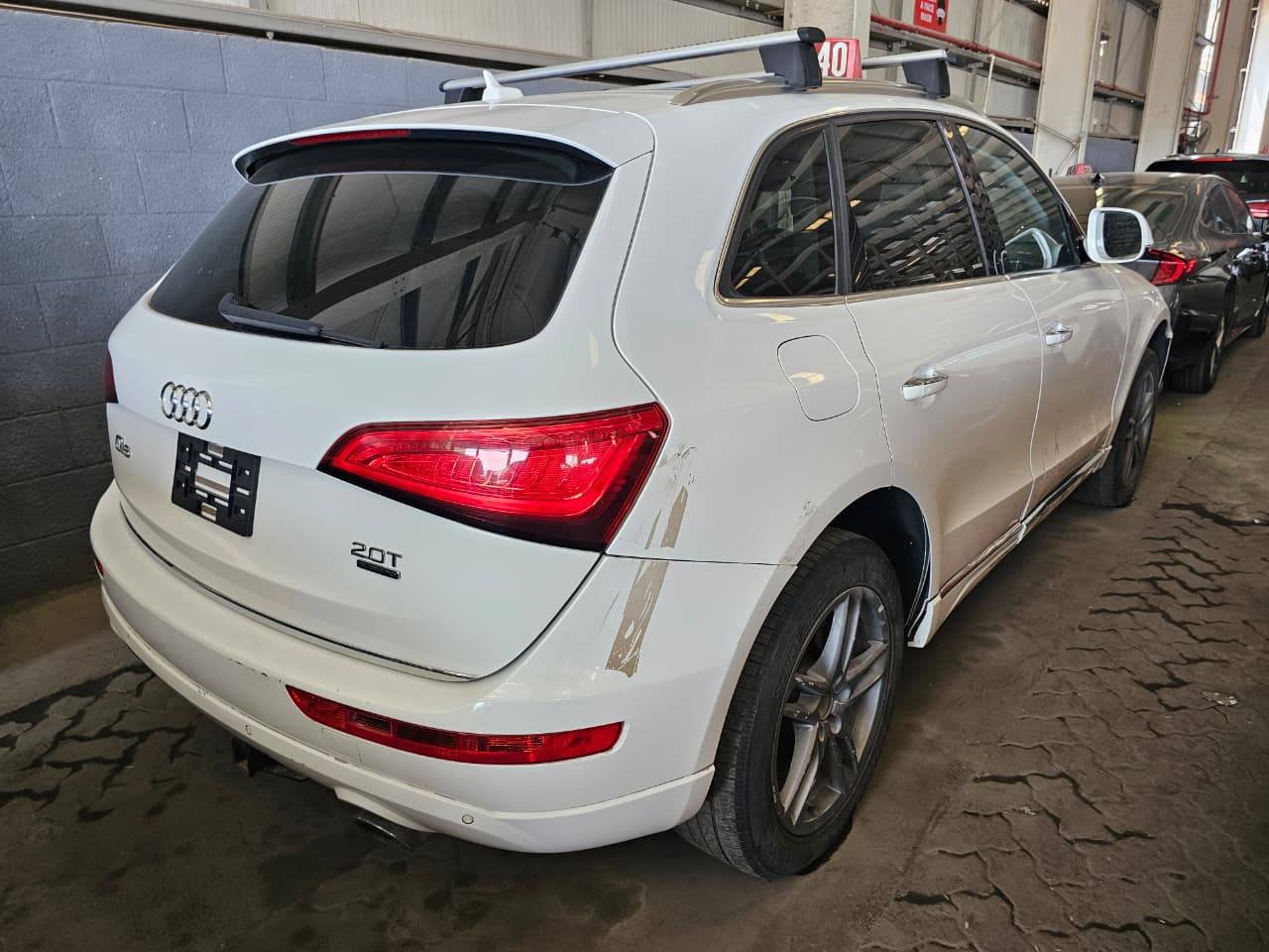 2017 AUDI Q5 — sold — 117519 Miles — Lot 42845379 — Main - Marhaba Auctions Used Cars - Image 5