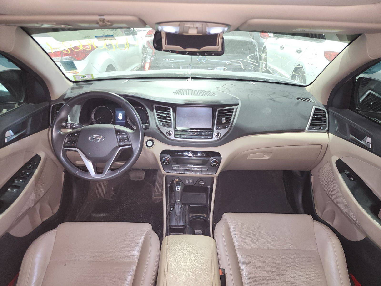 2016 HYUNDAI TUCSON — 136228 Miles — Lot 40808687 — Al Quoz - Marhaba Auctions Used Cars - Image 9