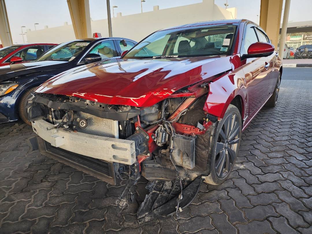 2019 NISSAN ALTIMA — 75006 KM — Lot 74059083 — Souq - Marhaba Auctions Used Cars - Image 8