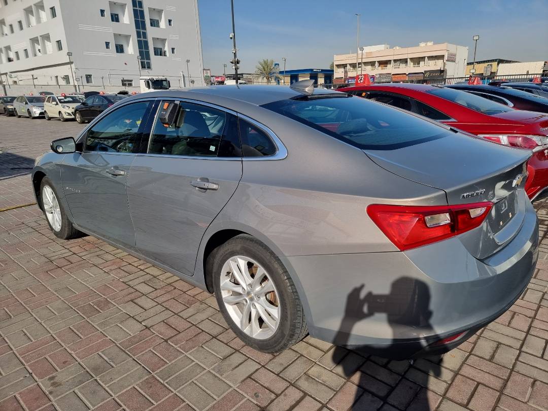 2017 CHEVROLET MALIBU — 349701 KM — Lot 215478 — Ind. 12 - Marhaba Auctions Used Cars - Image 5