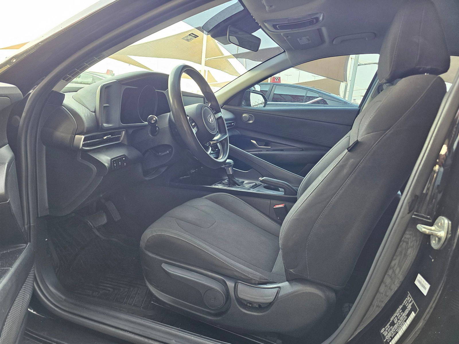 HYUNDAI ELANTRA 2021 - Marhaba Auction Used Cars - Image 8