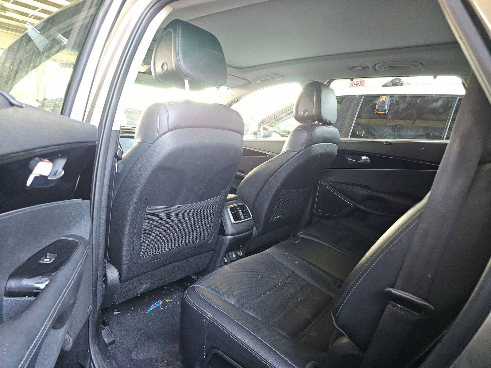 KIA SORENTO 2016 - Marhaba Auction Used Cars - Image 6