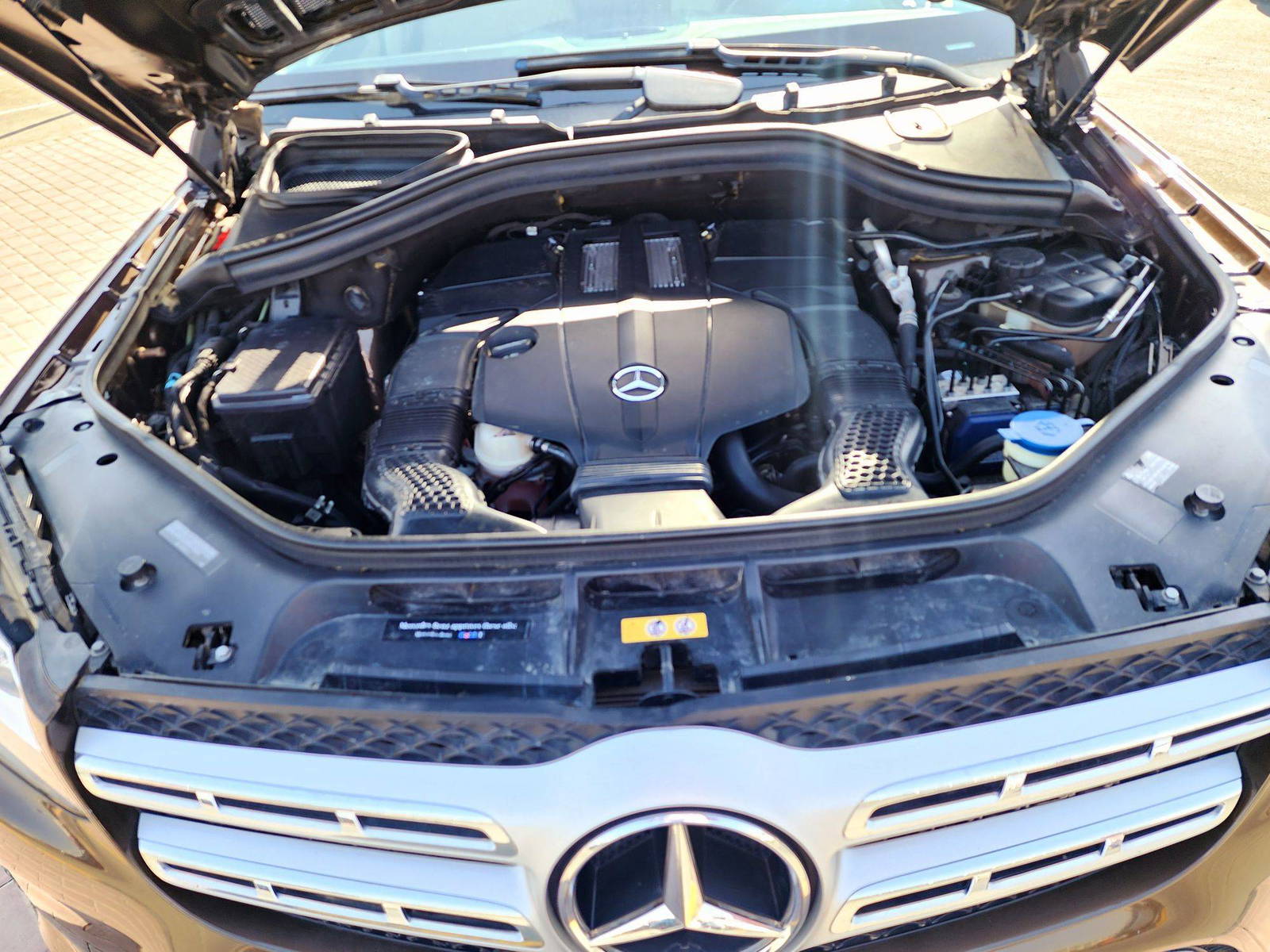 2017 MERCEDES BENZ GLS 450 — 123299 Miles — Lot E6HA802688 — Souq - Marhaba Auctions Used Cars - Image 13