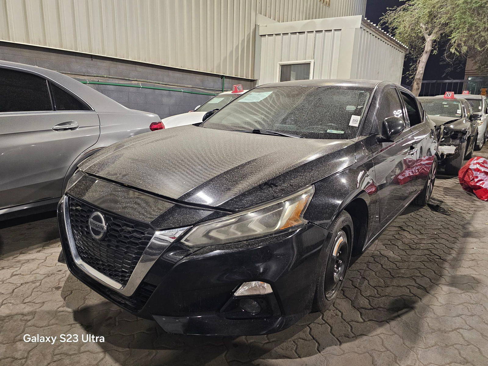 2019 NISSAN ALTIMA — 114934 Miles — Lot 43760550 — Souq - Marhaba Auctions Used Cars - Image 3