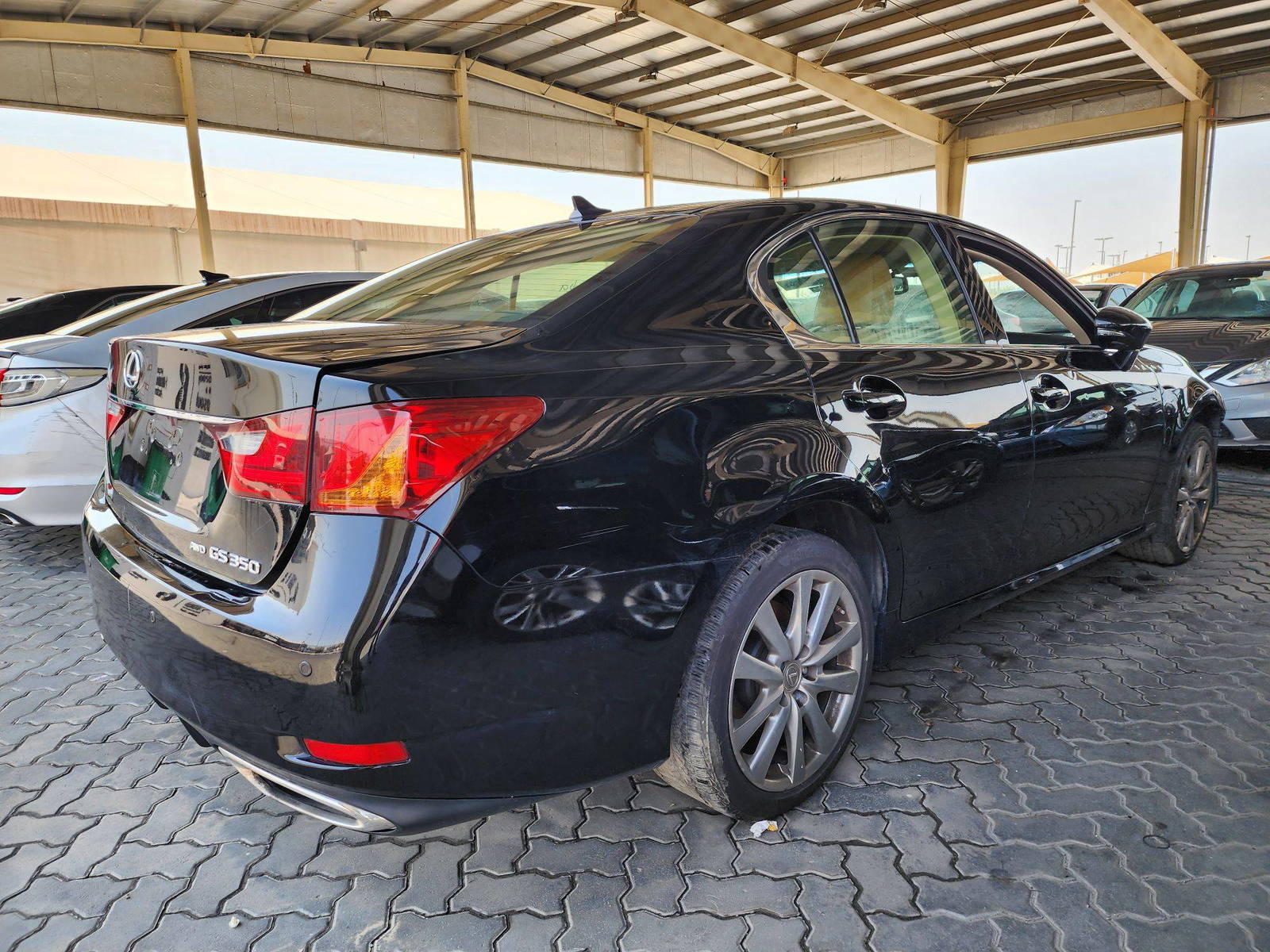 2013 LEXUS GS 350 — 115755 Miles — Lot D5006072 — Souq - Marhaba Auctions Used Cars - Image 3