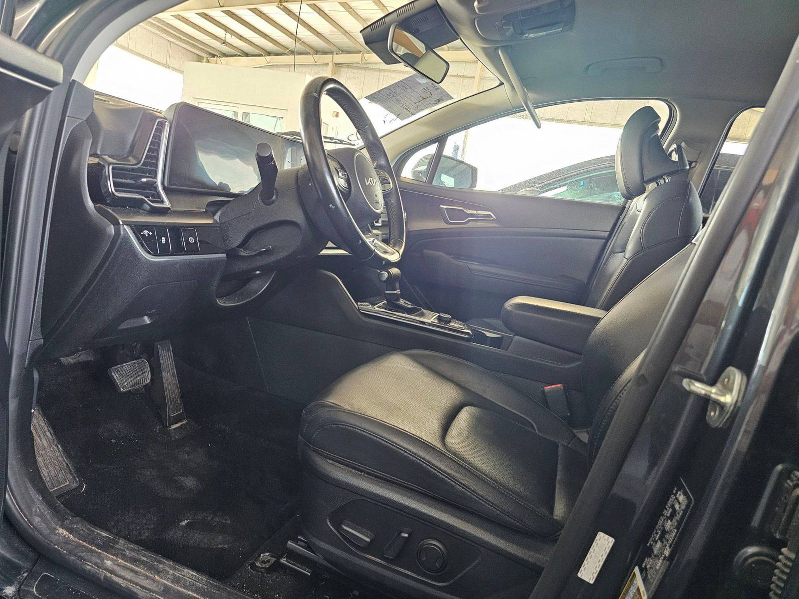 KIA SPORTAGE 2023 - Marhaba Auction Used Cars - Image 8
