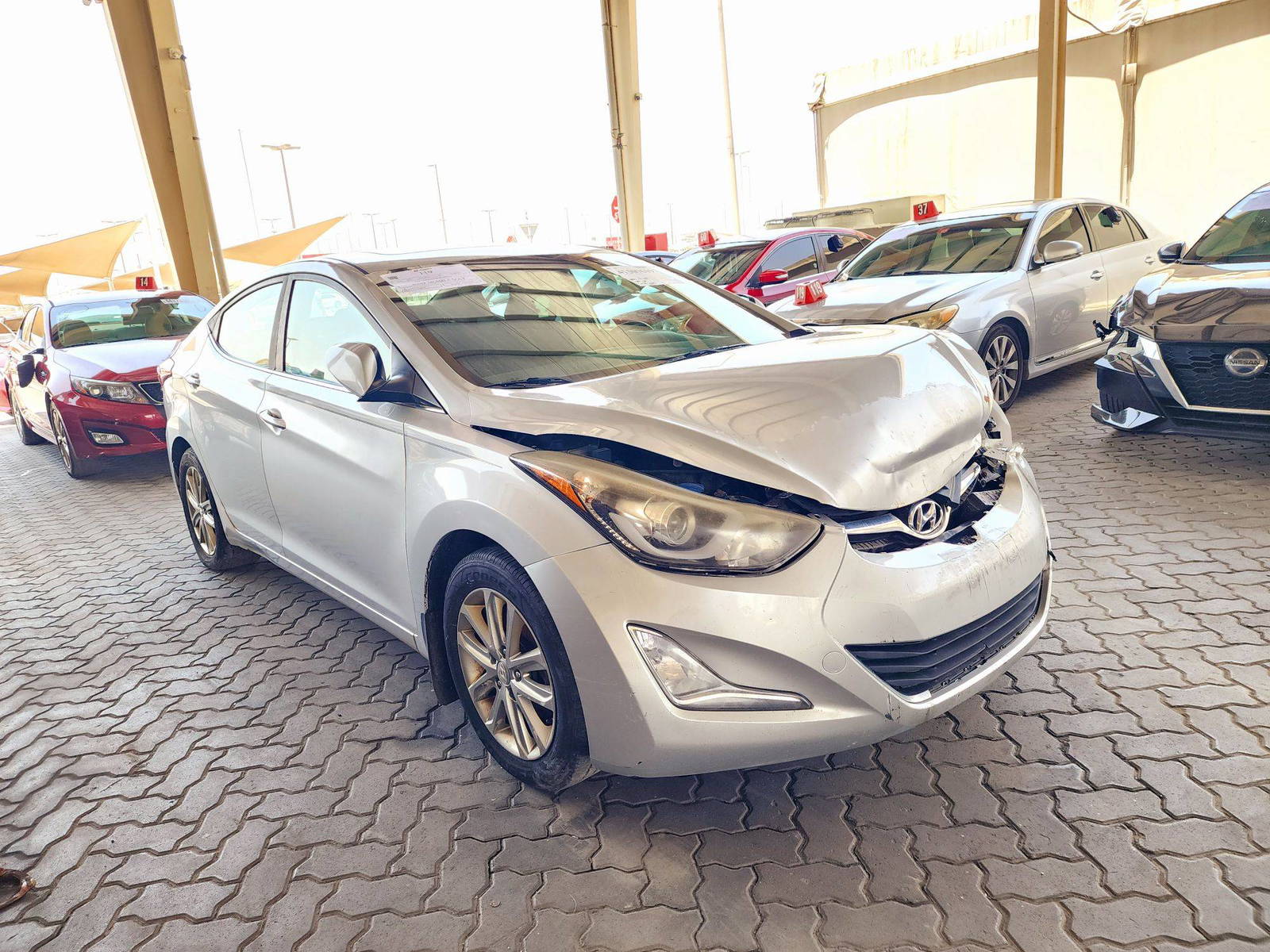 2015 HYUNDAI ELANTRA — 175968 Miles — Lot 41309619 — Souq - Marhaba Auctions Used Cars - Image 4