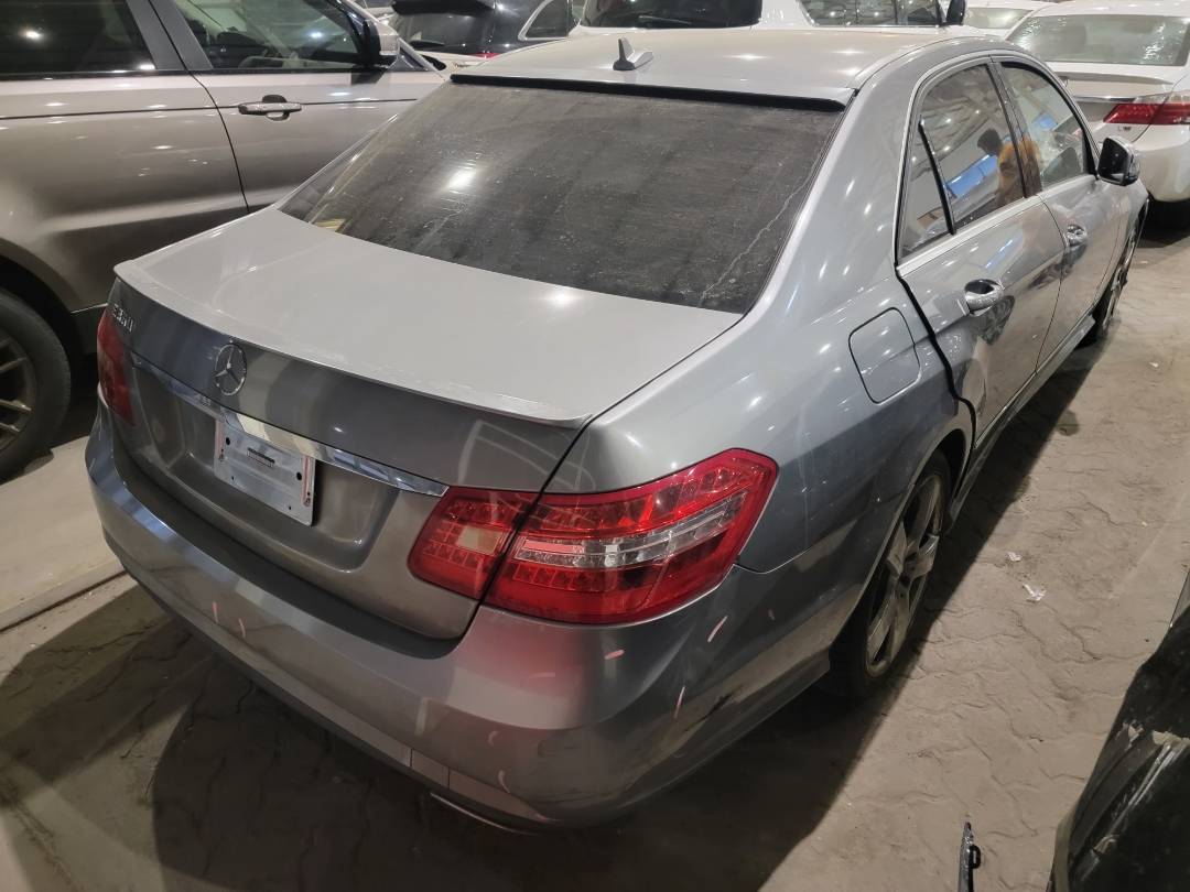 2011 MERCEDES BENZ E 350 — 196196 Miles — Lot BA331173 — Main - Marhaba Auctions Used Cars - Image 4