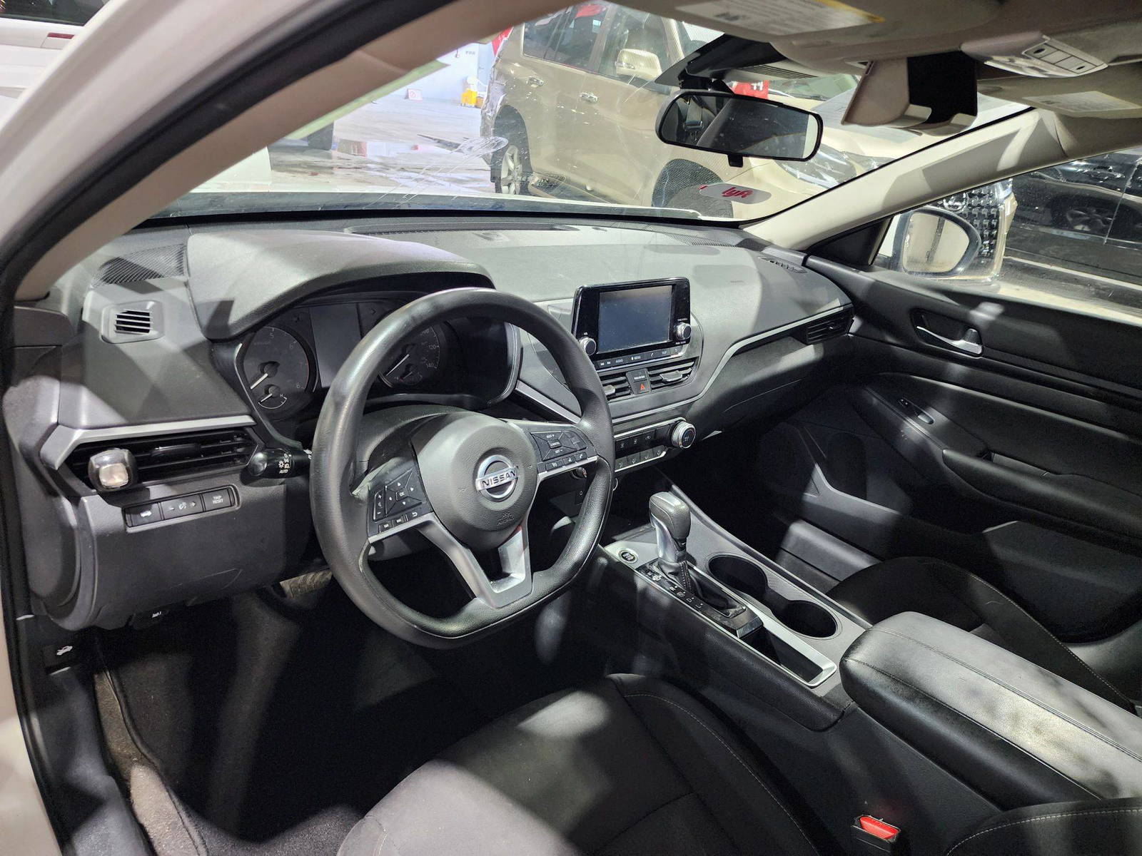 2022 NISSAN ALTIMA — 106276 Miles — Lot 64066 — Main - Marhaba Auctions Used Cars - Image 10